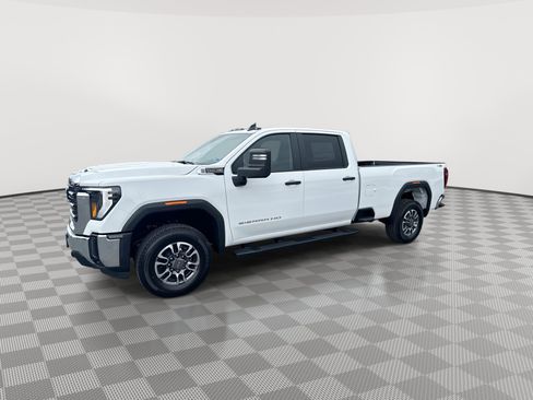 New 2026 GMC Sierra 3500 Pro AWD/4WD image 4
