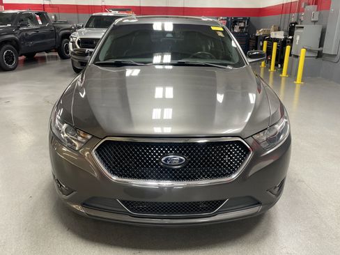 Used 2015 Ford Taurus SHO w/ Equipment Group 401A AWD/4WD image 5