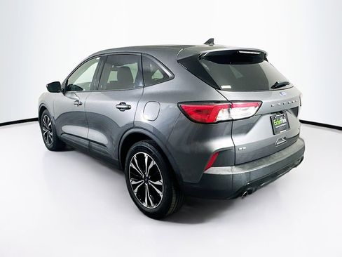 Used 2021 Ford Escape SE w/ SE Sport Appearance Package image 5