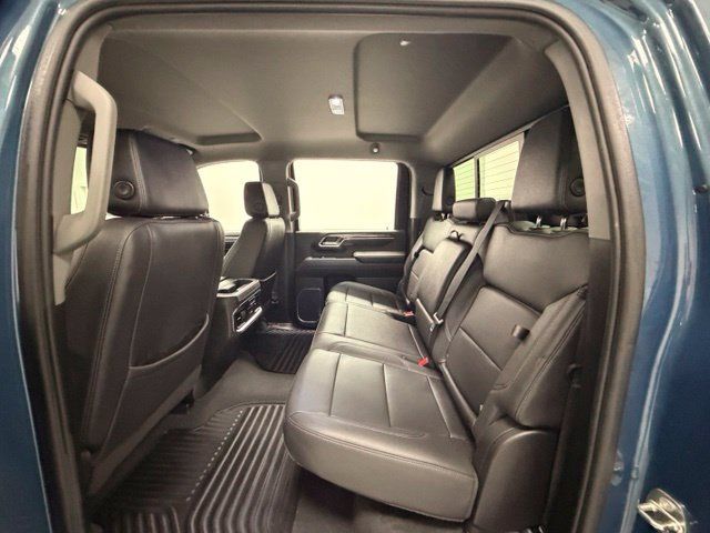 Certified 2024 Chevrolet Silverado 3500 LTZ w/ LTZ Premium Package AWD/4WD image 23