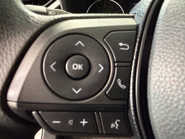 Used 2021 Toyota RAV4 XLE AWD/4WD image 18