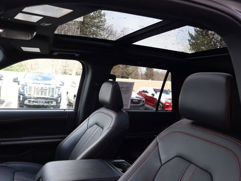 Used 2024 Ford Expedition Timberline image 5