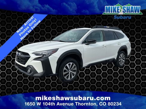 Used 2023 Subaru Outback Premium image 1