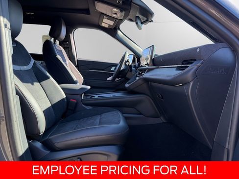 New 2026 Ford Explorer Tremor w/ Tremor Ultimate Package AWD/4WD image 14