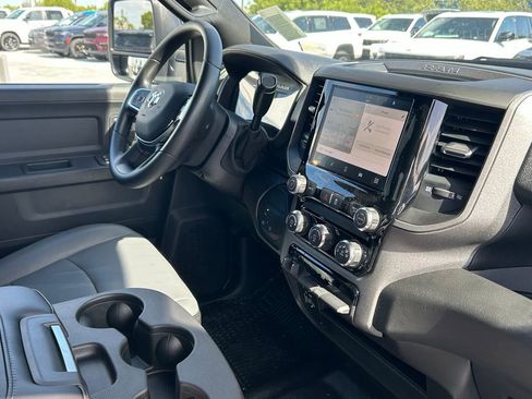 New 2025 RAM 2500 Tradesman w/ Bed Convenience Group image 27