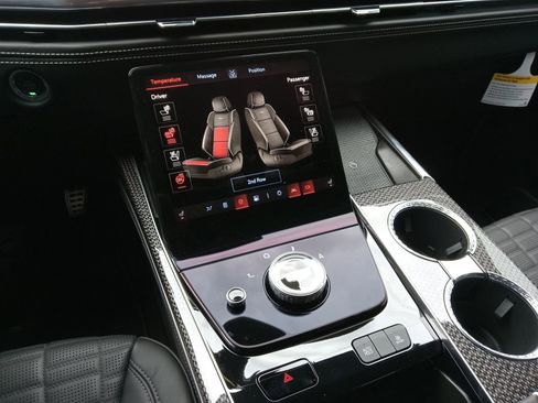 Used 2025 Cadillac Escalade V w/ LPO, ONYX Package image 19