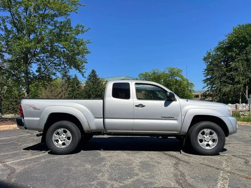 Used 2005 Toyota Tacoma 4x4 Access Cab image 6