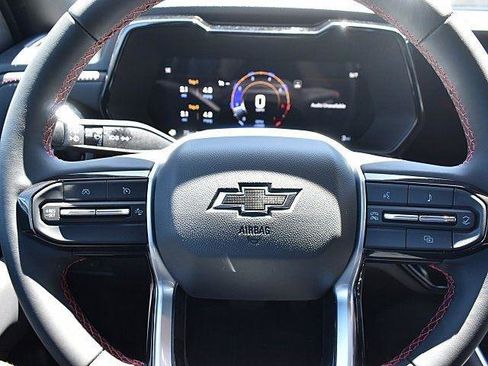 New 2025 Chevrolet Colorado Z71 image 10