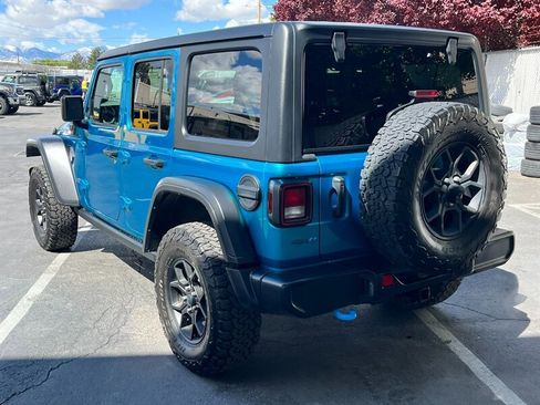 Used 2024 Jeep Wrangler Unlimited image 5