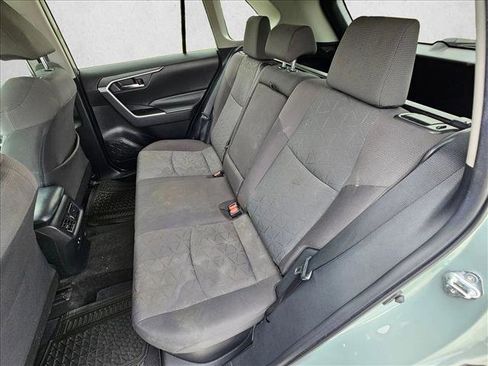 Used 2020 Toyota RAV4 XLE w/ Convenience Package AWD/4WD image 18