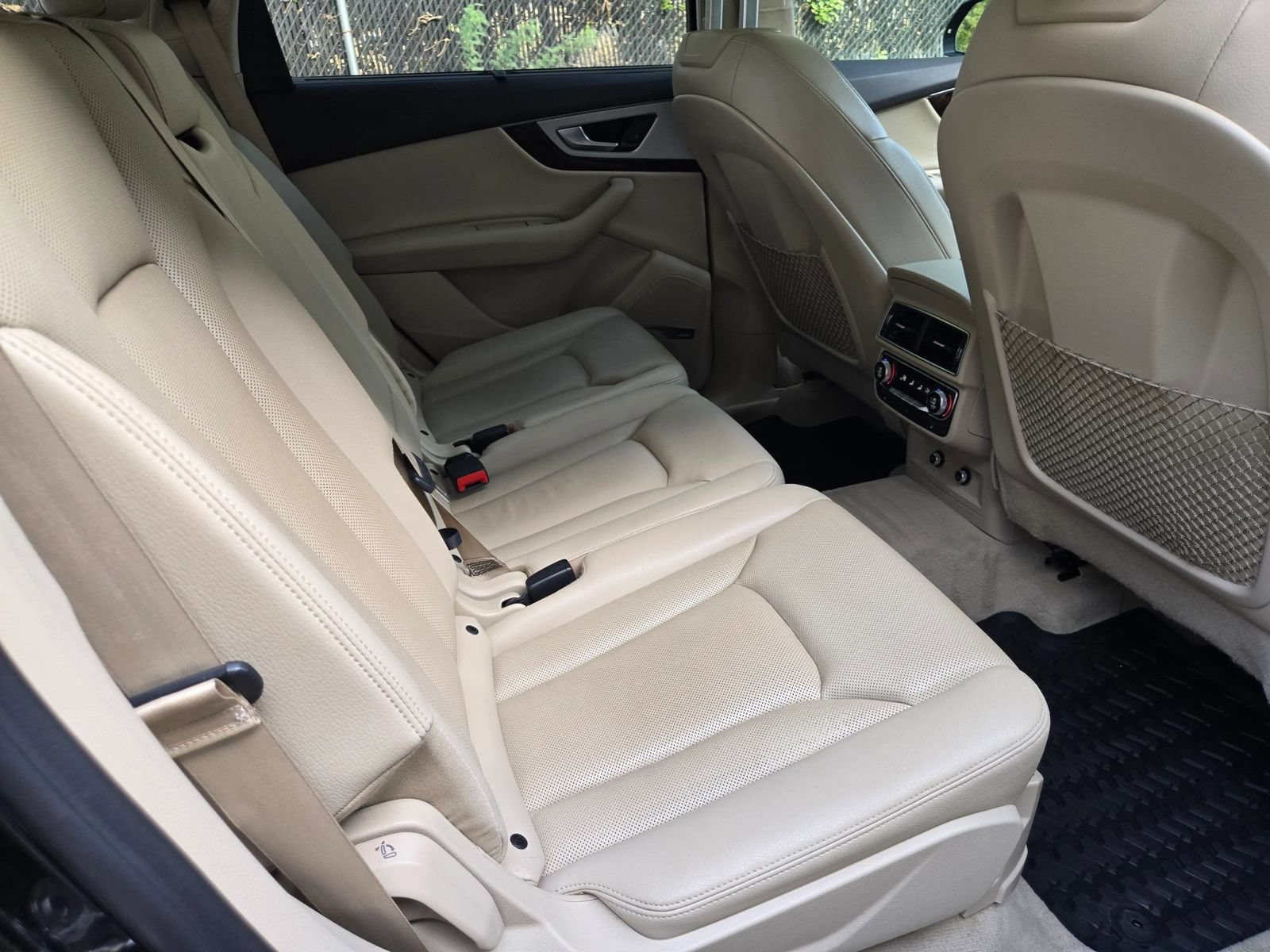 Used 2019 Audi Q7 2.0T Premium Plus w/ Premium Plus Package AWD/4WD image 19