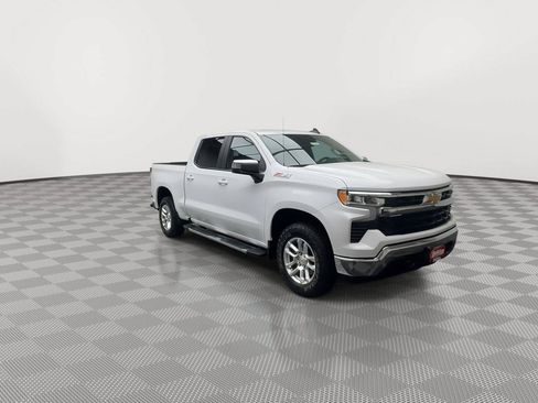 Used 2026 Chevrolet Silverado 1500 LT AWD/4WD image 36