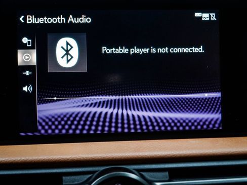 Used 2023 Lexus IS 300 w/ Comfort Package RWD image 29