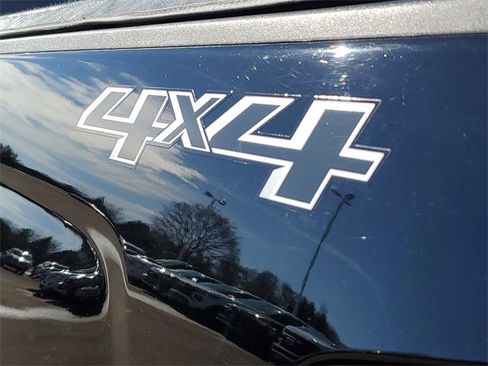 Used 2015 Chevrolet Silverado 1500 LT w/ Rally 2 Edition image 28