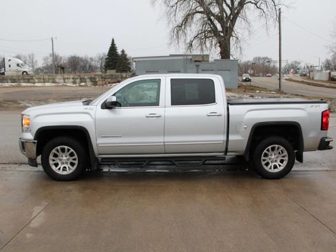 Used 2015 GMC Sierra 1500 SLE w/ SLE Value Package image 4