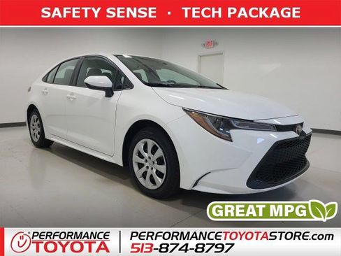 Used 2022 Toyota Corolla LE FWD image 1
