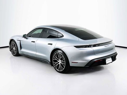 New 2025 Porsche Taycan image 3