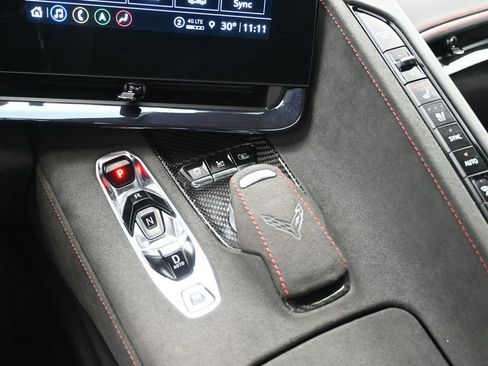 Used 2023 Chevrolet Corvette Stingray Premium Conv w/ Z51 Performance Package image 21