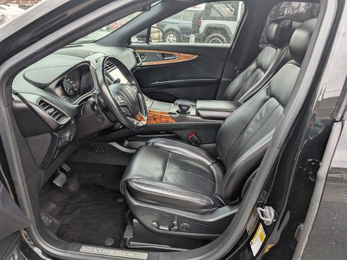 Used 2016 Lincoln MKX Reserve w/ Technology Package image 13