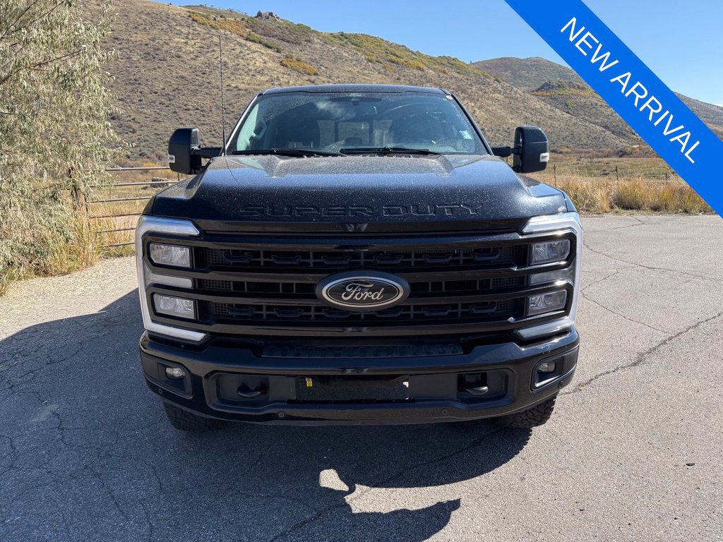 Used 2024 Ford F350 Lariat w/ Lariat Ultimate Package AWD/4WD image 2