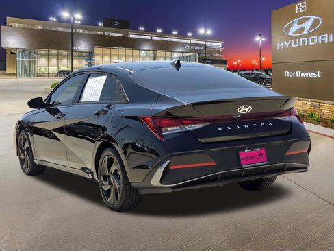 Certified 2026 Hyundai Elantra Sport FWD image 9
