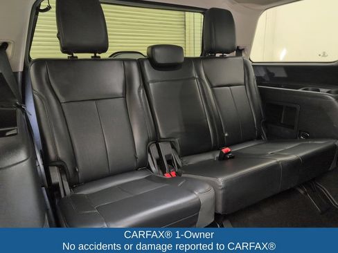 Certified 2022 Ford Expedition XLT RWD image 17