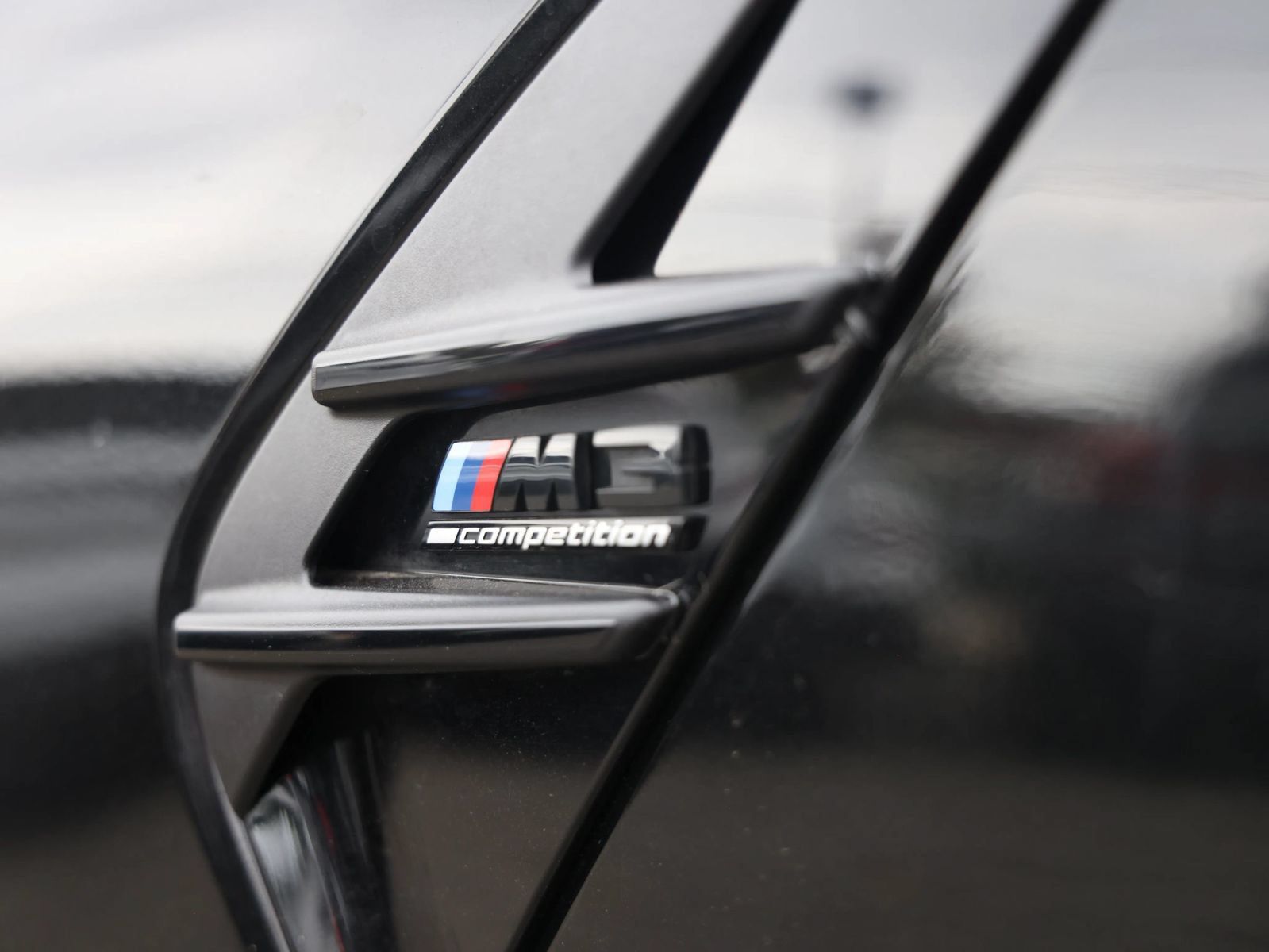 Used 2023 BMW M3 Competition w/ Executive Package AWD/4WD image 32