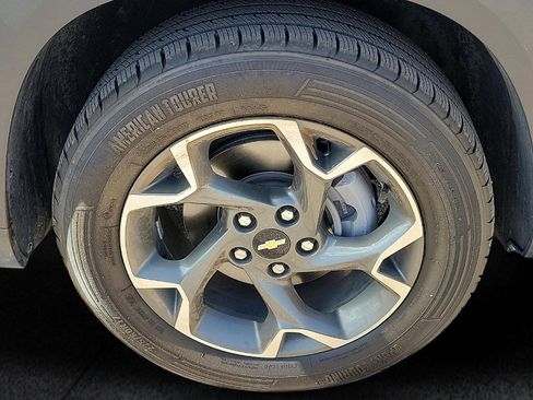 Used 2024 Chevrolet Trax LT image 7