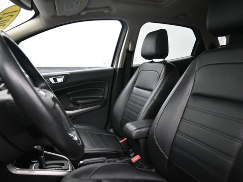 Used 2021 Ford EcoSport Titanium FWD image 11