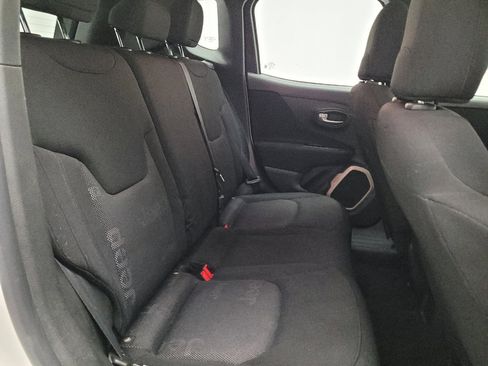 Used 2016 Jeep Renegade Sport w/ Power & Air Group FWD image 19