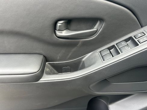 New 2026 Nissan Frontier SV w/ SV Convenience Package image 12