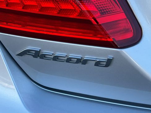Used 2014 Honda Accord EX-L image 21
