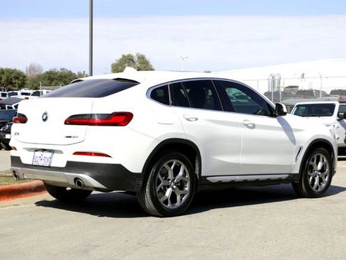 Used 2020 BMW X4 xDrive30i w/ Premium Package image 5