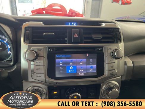 Used 2014 Toyota 4Runner SR5 image 24