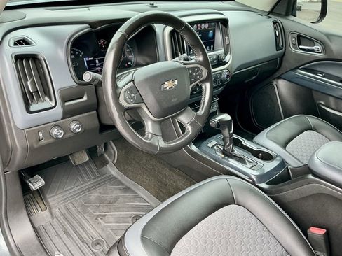 Used 2017 Chevrolet Colorado Z71 image 39