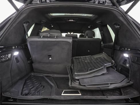 Used 2024 BMW X7 xDrive40i w/ Executive Package AWD/4WD image 28