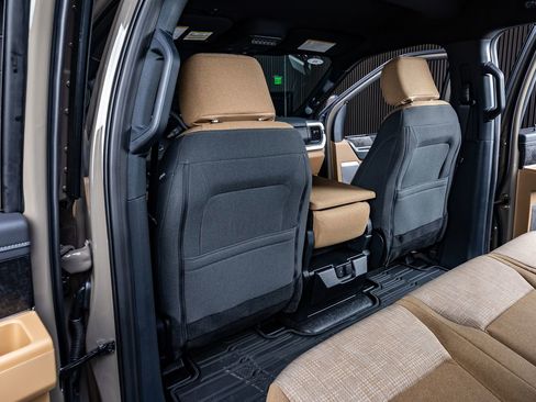 Used 2026 Ford F450 XLT w/ XLT Premium Package image 33