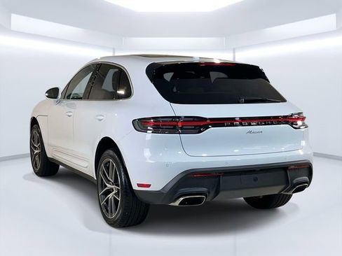New 2026 Porsche Macan image 6
