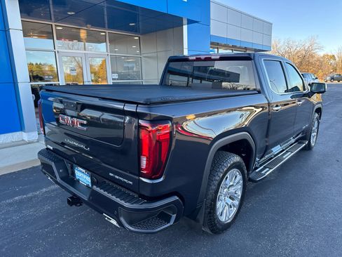 Certified 2023 GMC Sierra 1500 Denali image 7