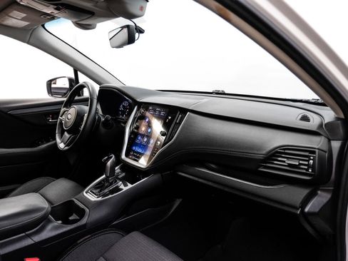 Used 2020 Subaru Outback Premium image 14