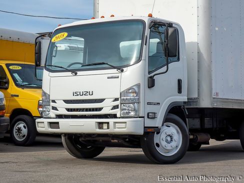 Used 2018 Isuzu NPR RWD image 3