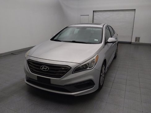 Used 2016 Hyundai Sonata Sport w/ Option Group 1V FWD image 15
