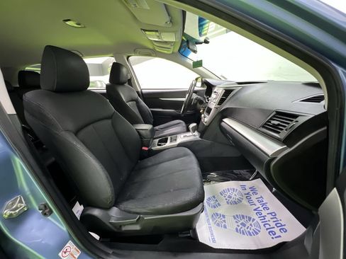 Used 2011 Subaru Outback 2.5i AWD/4WD image 25