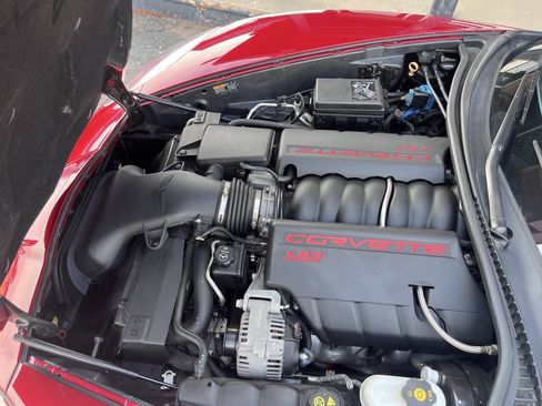 Used 2012 Chevrolet Corvette Grand Sport w/ 2LT Preferred Equipment Group RWD image 15