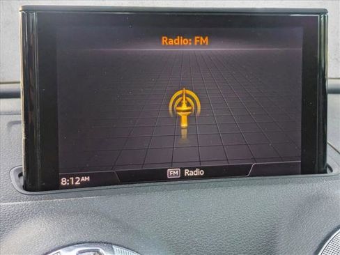 Used 2018 Audi A3 2.0T Premium image 8