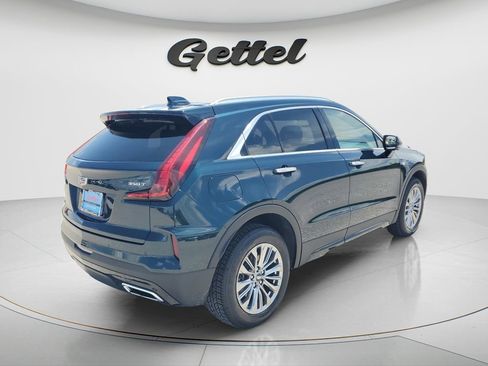 Used 2025 Cadillac XT4 Premium Luxury FWD image 5
