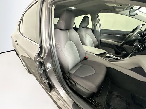 Used 2023 Toyota Camry LE FWD image 27
