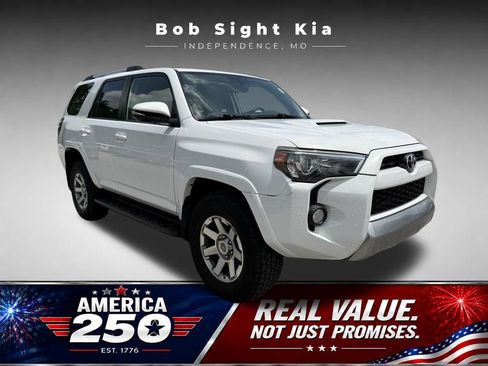 Used 2016 Toyota 4Runner 4WD image 14