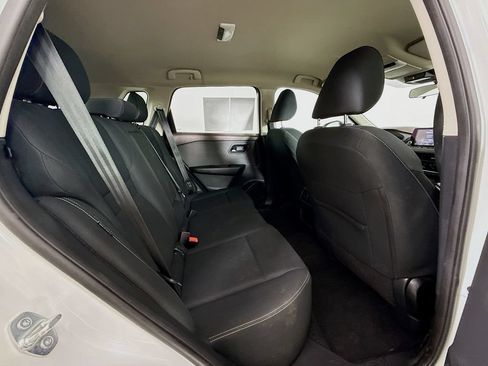 Used 2023 Nissan Rogue S AWD/4WD image 30
