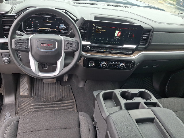 Used 2024 GMC Sierra 1500 Elevation AWD/4WD image 3